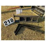 New unused Landhonor Mini skid steer pallet fork f