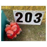 Group of 4 1.5inx 27ft 3 ton ratchet straps