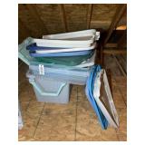 GROUP OF EMPTY TOTES