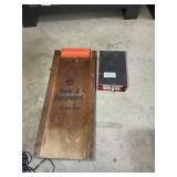 WOODEN CREEPER AND PLATFORM JACK