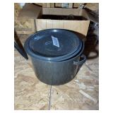 GROUP WITH CANNING JARS AND POT, COKE GLASSES, ETC