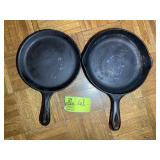 WAGNER WARE CAST IRON 9 IN FRYING PAN AND 9 IN SKI