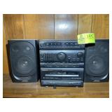 SOUND DESIGN AM FM STEREO DUAL CASSET PLAYER