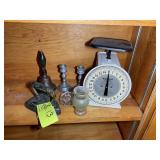 CONTENTS OF FORTH SHELF RIGHT SIDE IN CABINET IN L