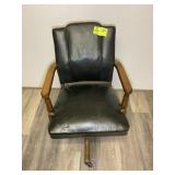 VINTAGE 4 STAR BASE OFFICE CHAIR