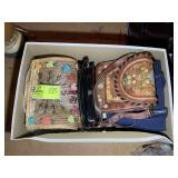 GROUP OF LADYS PURSES, HANDBAGS, STRAW, LEATHER,