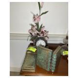 GROUP INCLUDING DECORATIVE FLOWERS, STORAGE BOOKS