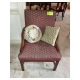 UPHOLSTERED OCCASIONAL CHAIR WITH WOOD FRAME