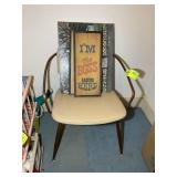 VINTAGE METAL FRAMED CHAIR AND WALL Dï¿½COR