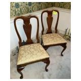 PAIR OF APPEARS TO BE MAHAGONY STRAIGHT BACK CHAIR
