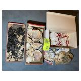 GROUP OF MISC SEA SHELLS, SAND DOLLARS, SHARKS TEE