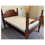 VINTAGE DOUBLE WOODEN 4 POST BED, APPROX 48 IN X 7