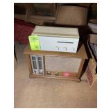 PAIR OF AM./FM RADIOS
