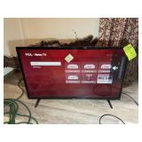 TCL 32 IN FLAT SCREEN TV, MODEL 32S325, NO REMOTE
