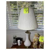 TABLE LAMP, 25 IN TALL
