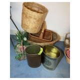 GROUP OF LARGE DECORATIVE WICKER BASKETS