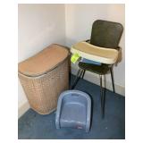 GROUP INCLUDING VINTAGE LAUNDRY HAMPER, KIDS SEAT