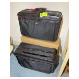 PAIR OF SAMSONITE SUITCASES