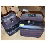 GROUP OF GRASSHOPPER LUGGAGE