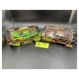 PAIR OF RACING CHAMPIONS 1/24 SCALE DIE-CAST STOCK