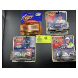 GROUP OF 4 WINNERS CIRCLE DOUBLE PLATINUM 1/43 IN