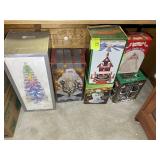 GROUP OF CHRISTMAS FIGURINES, TREE, SANTA, ETC