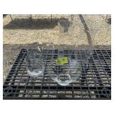 BOX WITH 4 GLASS HURRICANE LAMP SHADES AND GLASS D