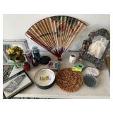 GROUP OF DECORATIVE ITEMS, WALL PLAQUES, WALL FAN,