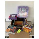 GROUP OF MISC KIDS BOOKS, KNITTING LOOMS, KIDS SCI