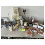 BOX WITH MISC DECORATIVE ITEMS, WAX WARMER, LIQUOR