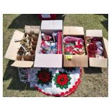 LARGE GROUP OF CHRISTMAS DECOR, BOX OF ELECTRIC CA