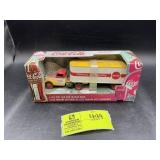 COCA-COLA 1/43 1937 CAB AND TRAILER BANK, NIB