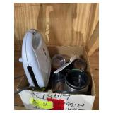 SINGLE SERVE BLENDER AND SANDWICH MAKER