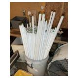 TRASH CAN WITH ASSORTED 4 FT LIGHT BULBS