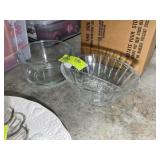 LARGE GLASS BOWL, CENTER PIECE BOWLS