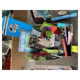 GROUP OF DECORATIVE ITEMS, SIGNS, ETC