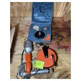 GREASE GUN, TROUBLE LIGHT