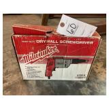MILWAUKEE DRYWALL DRILL GUN 5768-6