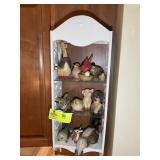 GROUP OF SMALL ANIMAL FIGURINES, DEER, BIRDS, AVG
