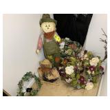 FALL DECORATIONS AND WREATHS
