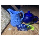 GROUP OF BLUE TEA PITCHERS