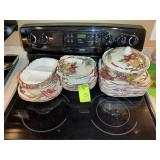 GROUP OF 222 FIFTH YULETIDE CELEBRATION FINE CHINA