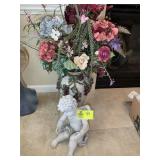 GROUP INCLUDING DECORATIVE VASE WITH ARTIFICIAL FL