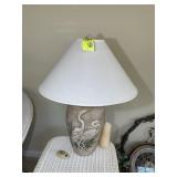WHITE WICKER SIDE TABLE, 20 IN X 20 IN X 22 IN, NO
