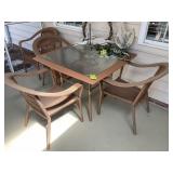 PLASTIC WICKER GLASS TOP PATIO TABLE WITH 4 CHAIRS
