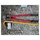 24 IN CROW BAR AND 24 IN BOLT CUTTER
