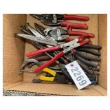 GROUP OF PLIERS AND TIN SNIPS