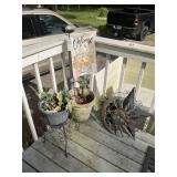 GROUP OF YARD DECORATIONS, WELCOME FLAG AND HOLDER
