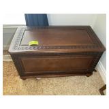 LARGE DECORATIVE WOODEN STORAGE TRUNK, 40 IN X 21