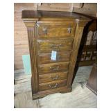 6 DRAWER ROCK CITY CHEST OF DRAWERS, 29 IN X 18.5